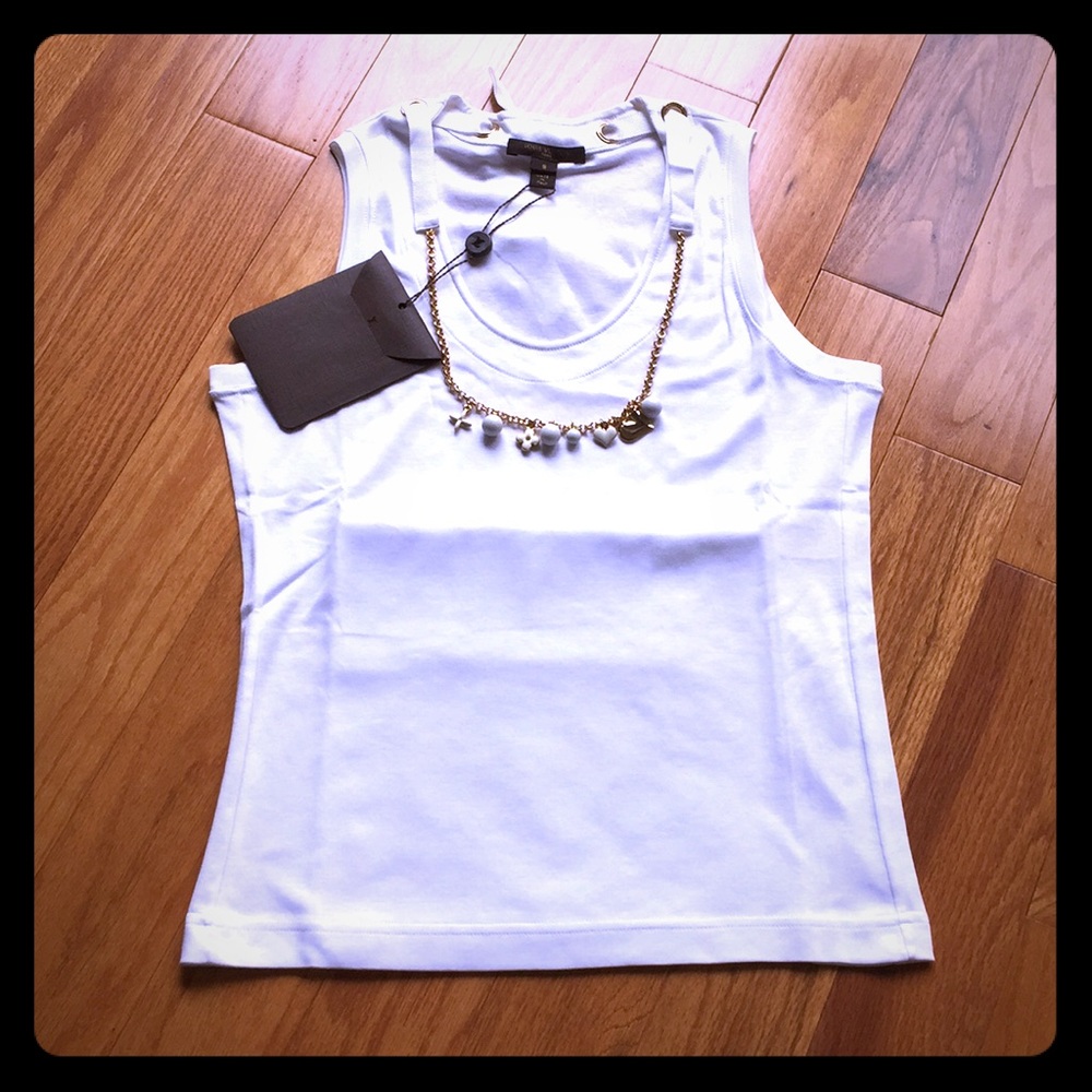 Louis Vuitton top with necklace